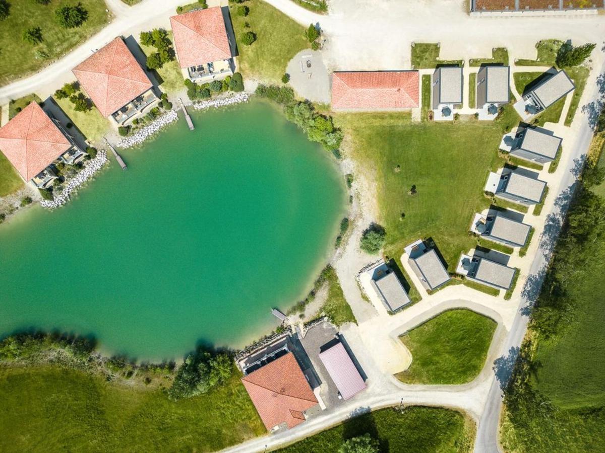 Feriendorf Am Sonnensee ไลพ์ไฮม์ ภายนอก รูปภาพ